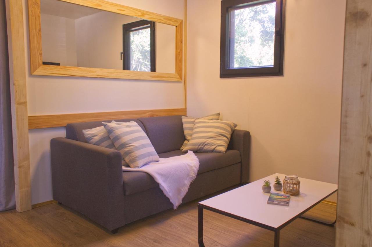 Soul Retreat Beach House Peruški エクステリア 写真