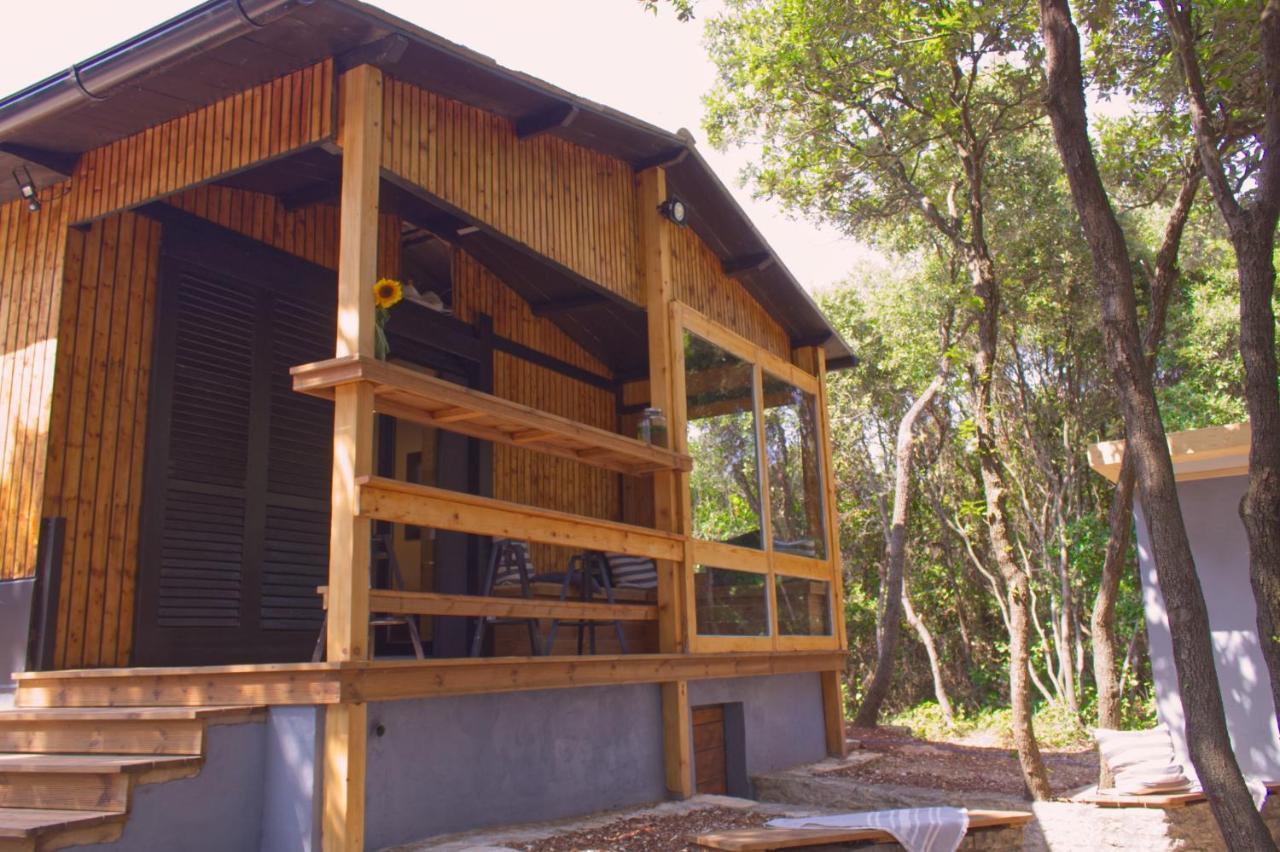 Soul Retreat Beach House Peruški エクステリア 写真